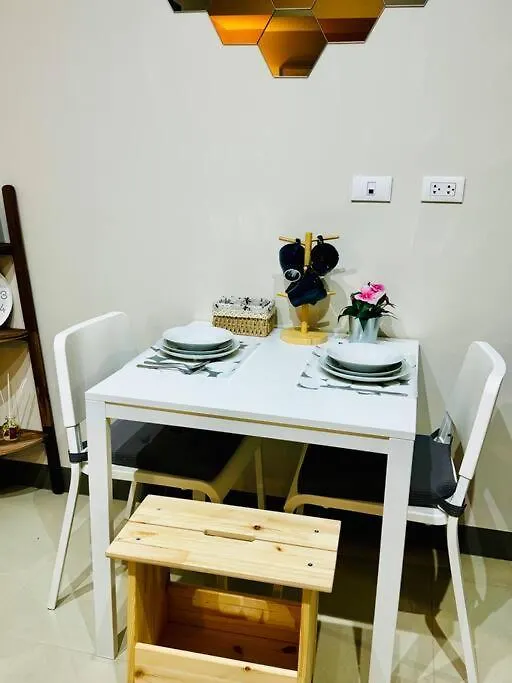 10G Cozy Condo At Park Mckinley West Near Venice Mall Manila Philippines